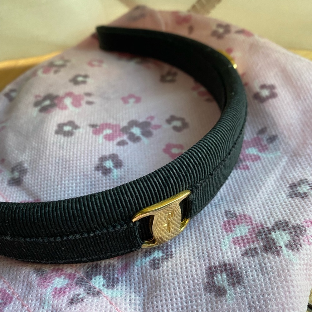 Ferragamo black thick headband